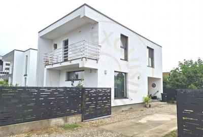 Casa Pitesti la cheie ,4 camere-Langa Pensiunea Cora - 4