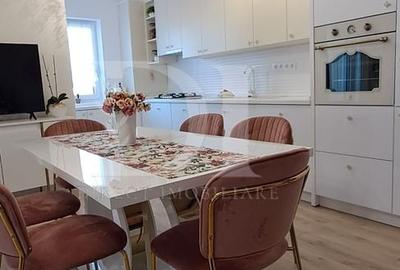 Apartament cu 3 camere semidecomandat, mobilat în Florești - 2