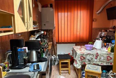 Vand apartment 2 camere torontalului langa Iuius Mall - 3