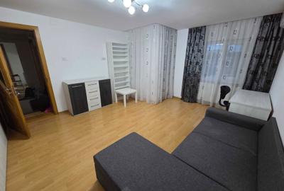 Apartament cu 2 camere decomandat în George Enescu