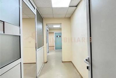 Spațiu comercial, de 148 mp, în Central - 14