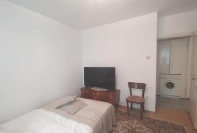 2 camere, etaj 9/10, centrala proprie Bld. Republicii - 3