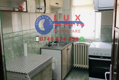 Apartament cu 2 camere semidecomandat în Babadag