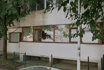 Apartament cu 3 camere decomandat în Obor