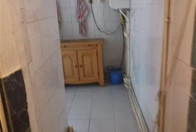 Casă individuală cu 2 camere cu Canalizare în Central - 8