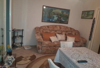 Apartament cu 2 camere semidecomandat în Micro III - 4