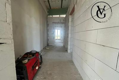 Apartament cu 4 camere semidecomandat în Mamaia - 5