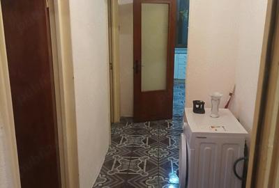 Apartament cu 3 camere decomandat în Berceni - 2