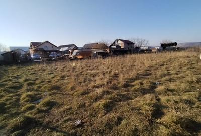Teren Construcții intravilan de 1000 mp, în Apahida