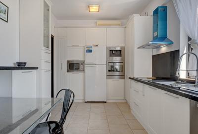 Space, light, and comfort for your family. FIRST RENTAL,close to British School - 7