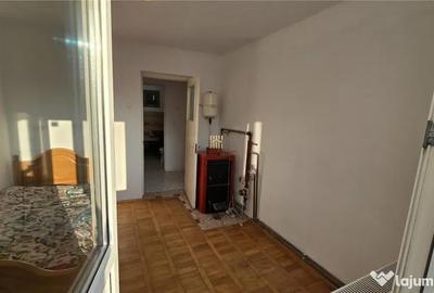 Apartament cu 3 camere semidecomandat în Molid - 7