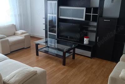 Apartament cu 3 camere decomandat în Independenței - 5