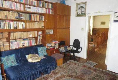 SUPER ZONA SUPER Vila centru istoric D+P+1 380 mp 6 camere mobilata utilata SUPER ZONA SUPER Vila centru istoric D+P+1 380 mp 6 camere mobilata utilata - 9