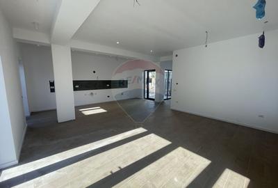 Casa / Vila cu 4 camere de vanzare in zona Nord - 4