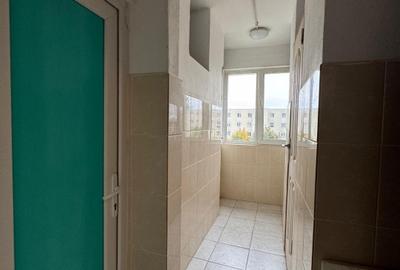 Garsonieră decomandată în Florilor - 6