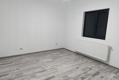 Casă cu 4 camere cu Teren 180 Mp în Central - 19