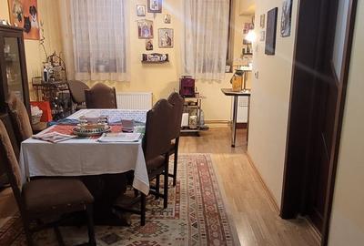 Casa zona Piata Unirii, 4 camere, teren 307 mp - 5