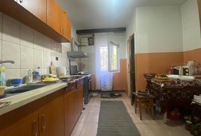 Apartament 3 camere 86 mp Centru Tg Cucu bloc tip vila - 2
