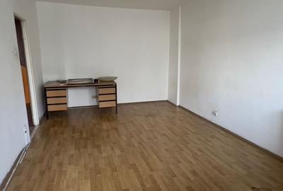 Metrou Basarab - bloc stradal Sos Nicolae Titulescu - 3