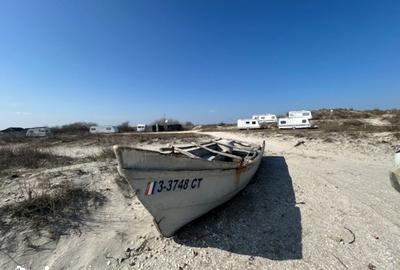 Teren de 1000 mp, în Corbu - 6