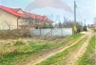 Teren de 1522 mp, în Hemeiuș - 2