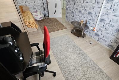 Casă cu 4 camere cu Canalizare în Central - 8