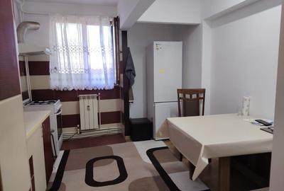 Apartament cu 2 camere decomandat, mobilat în Piața Centrală - 2