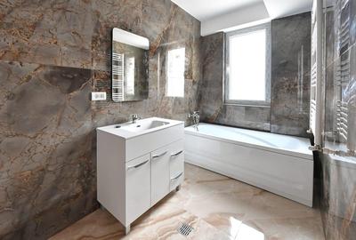 Apartament cu 3 camere decomandat în Central - 4