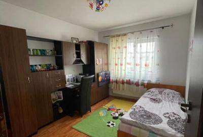 Apartament de vanzare cu 3 camere, 69 mp, zona Salajanca - 3