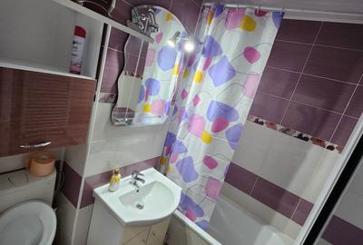 Garsonieră decomandată în Hipodrom