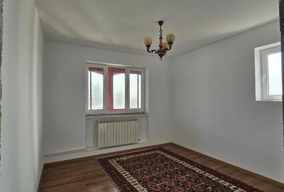 Buzau, Pietroasele - casa 4 camere, 2 bai, 150 mp utili. - 12