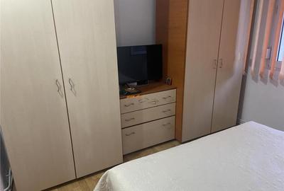 Apartament 3 camere , zona cartier Sud ,et 2/4 , decomandat - 9