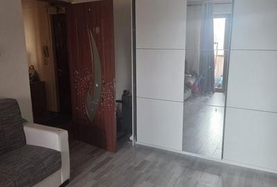 APARTAMENT 2 CAMERE DECOMANDAT ZONA TOMIS 3 - 3