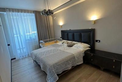 Garsonieră decomandată în Eroii Revoluției - 2