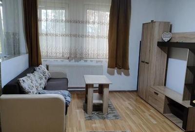 1 camera in zona Complexului Studentesc