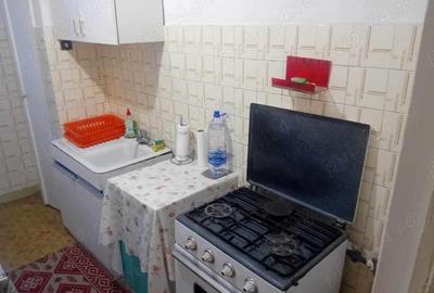 Ap 4 Cam Ultracentral 77mp etaj 2 decomandat 2 bai luminos vedere mixta hol lucuibil - 6