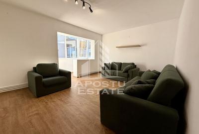 Apartament cu 3 camere decomandat, mobilat în Soarelui
