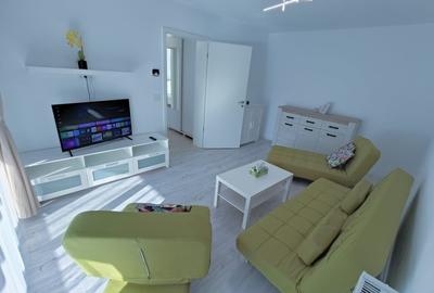 Coresi Mall - apartament 2 camere decomandat - boxă - loc de parcare - 1