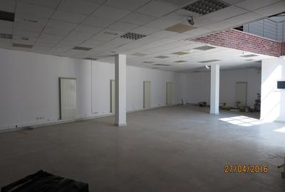 Proprietar -spre inchiriere imobil polivalent , spatiu comencial -475mp - 5