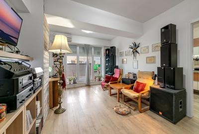 Apartament cu 4 camere decomandat în Străulești