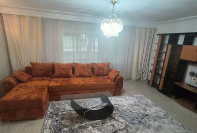 Apartament cu 3 camere decomandat în Valea Moșneagului - 1