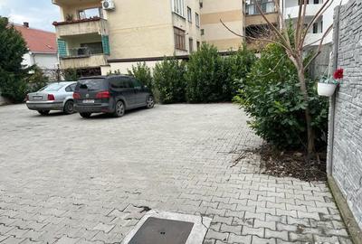 Casă în Titulescu - 2