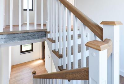 Duplex cu 4 camere cu Canalizare în Valea Ursului - 2