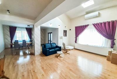 Casă cu 7 camere cu Canalizare în Aeroport - 9