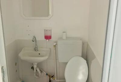 Spațiu comercial, de 35 mp, în Central - 9