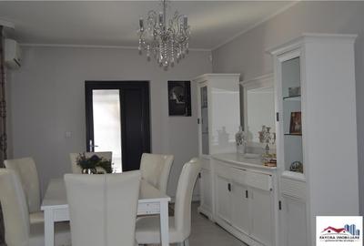 Casa Superba Mobilata si Utilata de in Nazna - 6