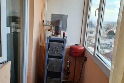 Apartament cu 4 camere decomandat în Huedin - 6
