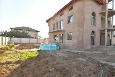 - Casa- Vila - Prelungirea Ghencea - Gladiolelor - teren 5 - 6