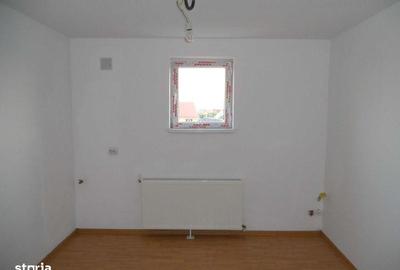 Apartament cu 3 camere în Central - 2