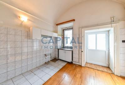 Casa in cladire istorica in centrul orasului Gherla - 32